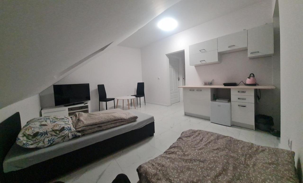Apartamento Rmf Naworol 10,,,, Wjazd Od Nr 6 Szczecin Exterior foto